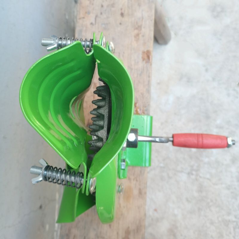 Hand Crank Corn Thresher Mini  - Corn Sheller Machine recension och pris