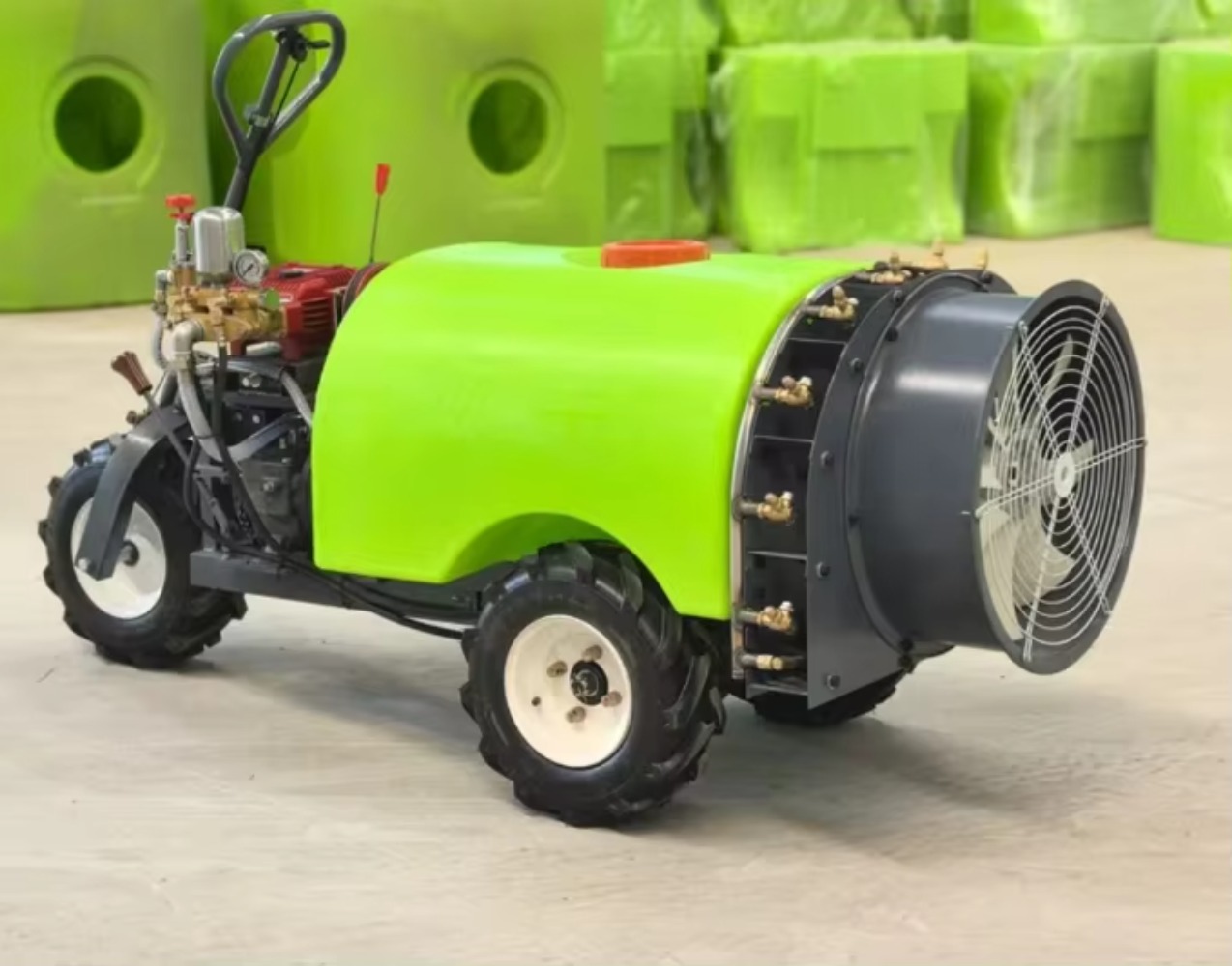 Self-Propelled Air-Driven Spra - Orchard Sprayer Tractor recension och pris