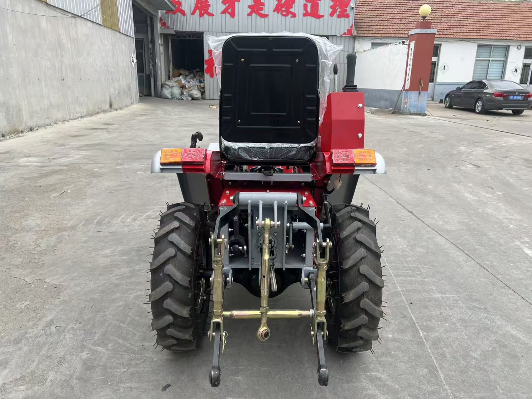 Agricultural Wheeled Farm Trac - Agriculture.Farming Design recension och pris